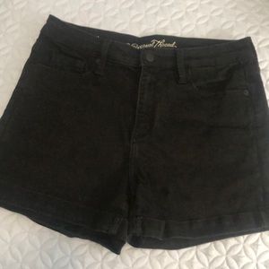 Universal Thread denim in black shorts- like new!